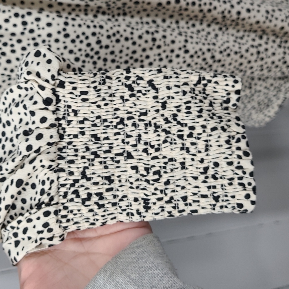 Sanctuary Cream & Black Spotted Off-The-Shoulder Top - Picture 6 of 11